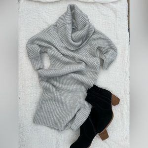 Maggy London ribbed knit wool blend Sweater Dress